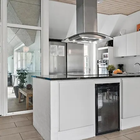 7 Bedroom Lovely In Nyaraló *