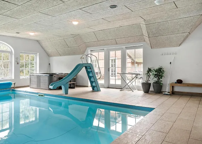7 Bedroom Lovely In Dom wakacyjny