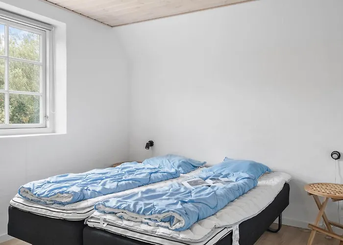 7 Bedroom Lovely In * Ulfborg